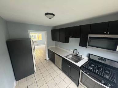 Main picture of 3258 Greely Ave