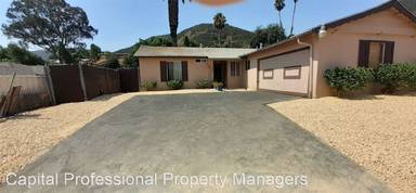 Main picture of 7913 Poplin Dr