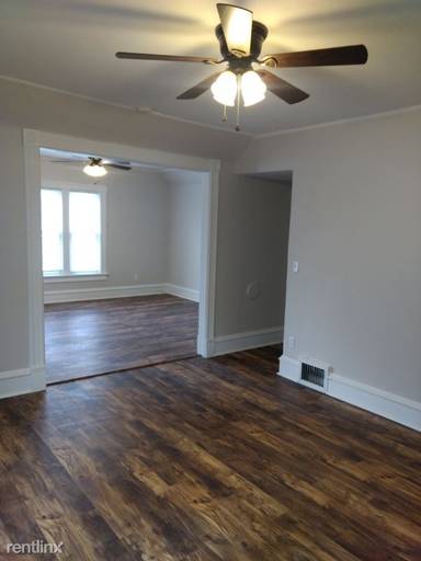 Main picture of 117 Hinsdell Pl