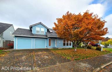 Main picture of 5753 NW Landing Dr
