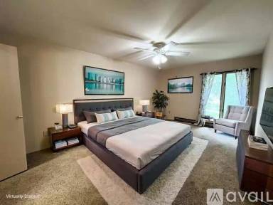 Main picture of 1818 E Shorewood Blvd