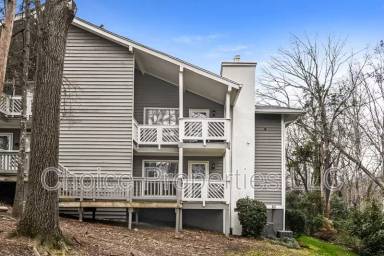 Main picture of 7435 Ashfield Ct