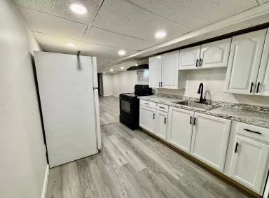 Main picture of 2938 W Allegheny Ave