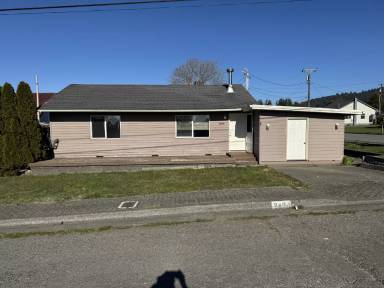 Main picture of 2464 Roy Ave