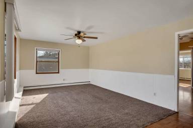 Main picture of 526 8th Ave S