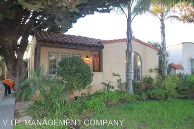 Main picture of 457 Coronado St