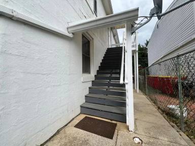 Main picture of 210 N Church St