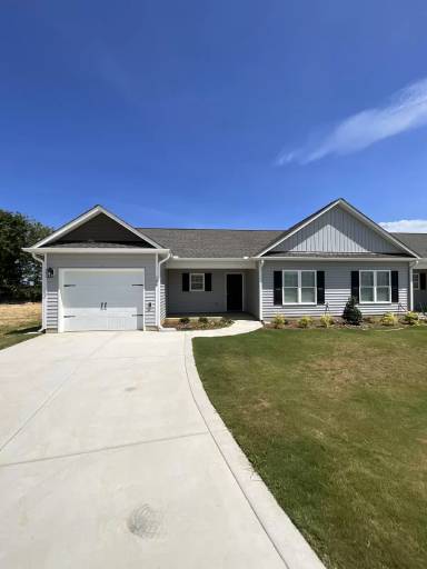 Main picture of 106 Berkshire Cir