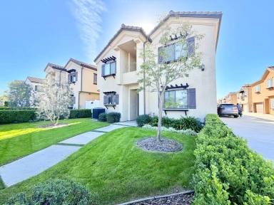 Main picture of 21028 E Cypress St