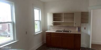Main picture of 2412 Wayne St