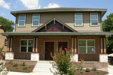 Main picture of 2809 Forest Park Blvd