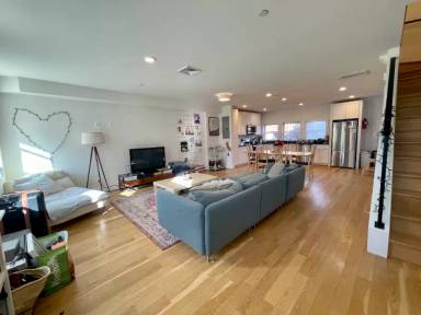 Main picture of 2919 11th St NW