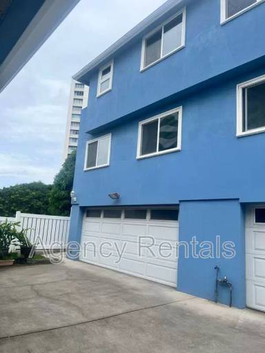 Main picture of 948 Spencer St