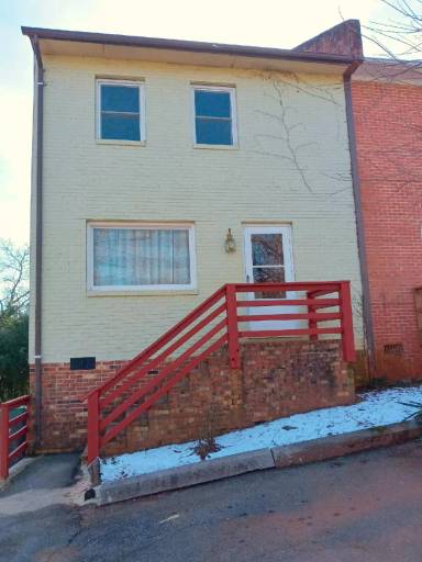 Main picture of 1412 Vine St