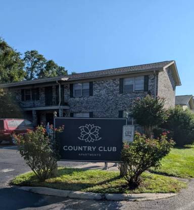Main picture of Summerville Country Club Apartments