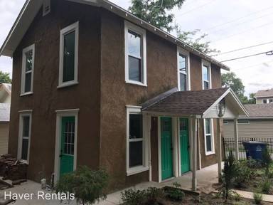 Main picture of 1540 E 16th St