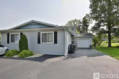 Main picture of 928 Parkview Dr