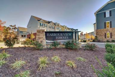 Main picture of 1200 Gunboat Dr