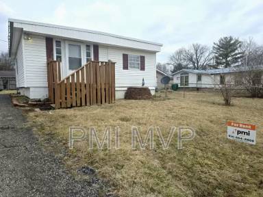 Main picture of 2222 Maureen Blvd S