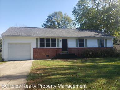 Main picture of 921 Foley Dr