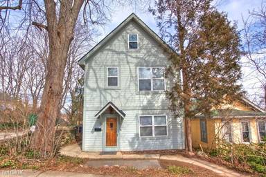 Main picture of 402 Koch Ave