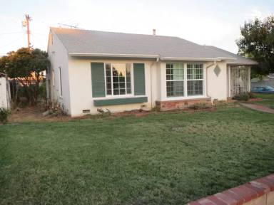 Main picture of 10800 Balboa Blvd