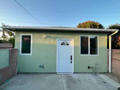 Main picture of 7333 Dinsdale St