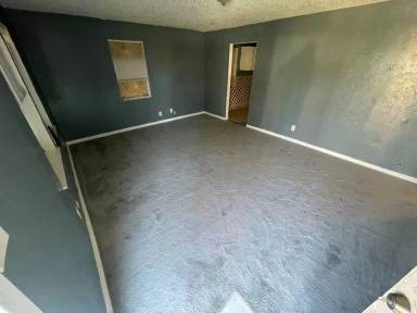 Main picture of 4822 Baldwin St