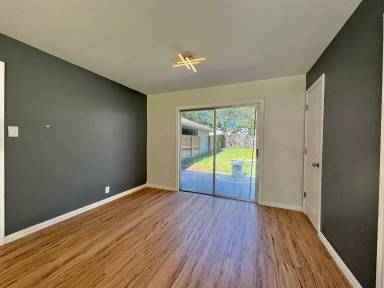 Main picture of 3901 Wood St