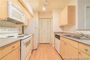 Main picture of Regent Park Condo