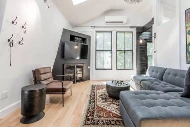 Main picture of 46 Cushman St