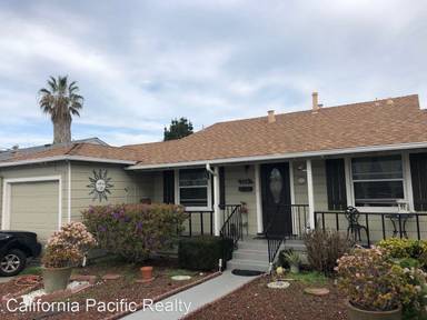 Main picture of 864 Martin Blvd