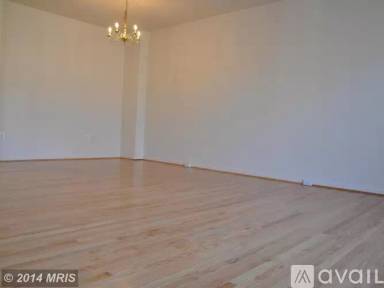 Main picture of 42749 Bennett St