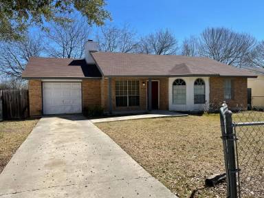 Main picture of 9514 Veronica St