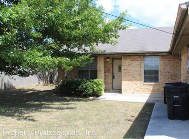 Main picture of 1652 W County Line Rd