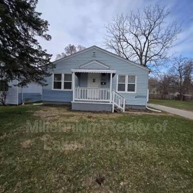 Main picture of 715 Kenilworth Ave
