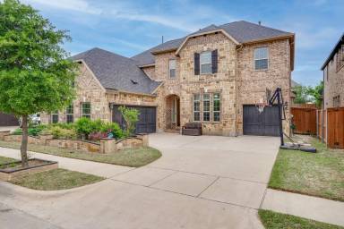 Main picture of 6813 Humboldt Pl