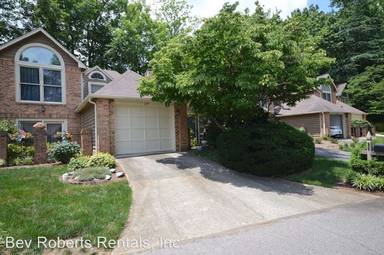 Main picture of 229 Hanover Pl