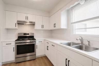 Main picture of 545 N Crosby Ave