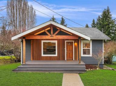 Main picture of 8102 29th Ave SW