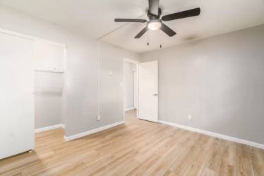 Main picture of 721 Reinhard Ave