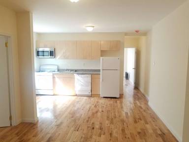 Main picture of 9 Thayer St