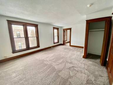 Main picture of 216 N Hamilton St