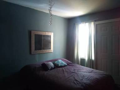 Main picture of 630 E 6th St