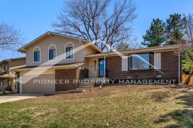 Main picture of 8854 W Center Ave