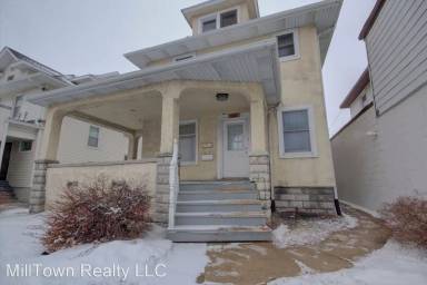 Main picture of 2121 16th St