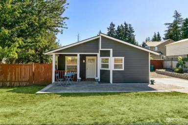 Main picture of 12827 29th Ave SE