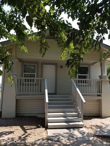 Main picture of 3117 Belcher Ave