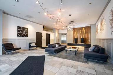Main picture of 601 E Ogden Ave