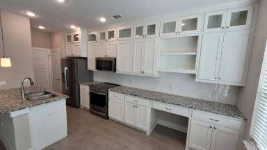 Main picture of 2231 Lovedale Ave